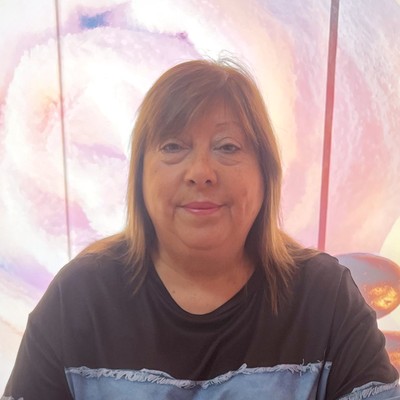 Carmen García, tarotista y esoterista profesional de El Cel Crisol desde 1998
